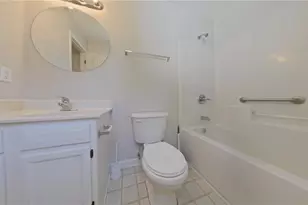28 King Row, Thomasville, NC 27360 - Photo 7