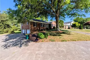 6913 Crandall Ct, Clemmons, NC 27012 - Photo 23