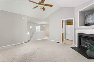 2013 Priya St, Thomasville, NC 27360 - Photo 3