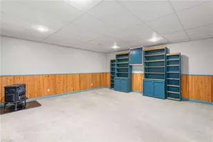 2013 Priya St, Thomasville, NC 27360 - Photo 25