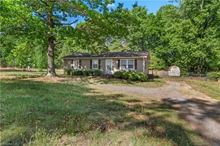3700 Pleasant Garden Rd, Greensboro, NC 27406 - Photo 3