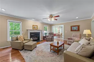 5812 Crimson Ct, Mebane, NC 27302 - Photo 7