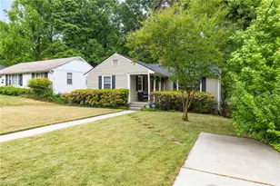 2012 Bluemont Dr, Greensboro, NC 27408 - Photo 7