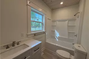 810 N Anthony St, Burlington, NC 27217 - Photo 9