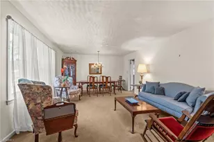 3908 Beverly Hills Dr, High Point, NC 27265 - Photo 9