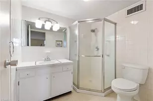 1101 Elm St, Greensboro, NC 27401 - Photo 35