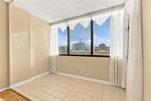 1101 Elm St, Greensboro, NC 27401 - Photo 15