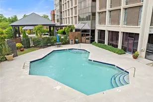 1101 Elm St, Greensboro, NC 27401 - Photo 27
