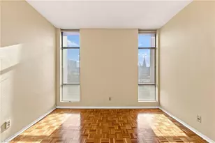 1101 Elm St, Greensboro, NC 27401 - Photo 17