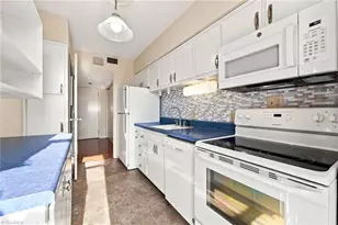 1101 Elm St, Greensboro, NC 27401 - Photo 5
