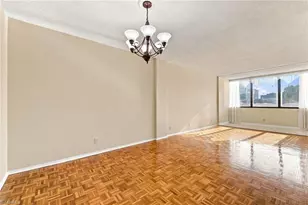 1101 Elm St, Greensboro, NC 27401 - Photo 9