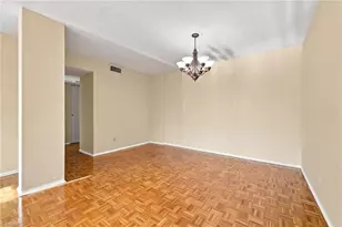 1101 Elm St, Greensboro, NC 27401 - Photo 7