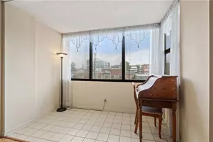 1101 Elm St, Greensboro, NC 27401 - Photo 17