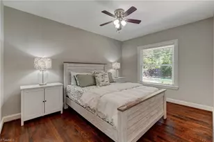 1304 Cornwallis Dr, Greensboro, NC 27408 - Photo 21