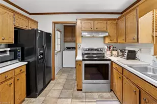 1011 Kildare Rd, Asheboro, NC 27203 - Photo 9