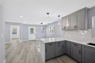 718 James St, Burlington, NC 27217 - Photo 15
