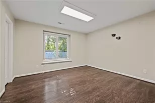 101 Glentower Dr, Greensboro, NC 27410 - Photo 19