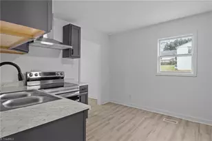 621 Sharpe Street E, Statesville, NC 28677 - Photo 19