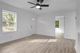 621 Sharpe Street E, Statesville, NC 28677 - Photo 7