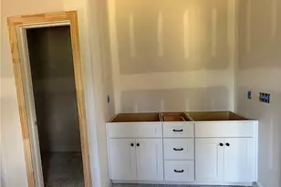 958 Medinah Dr, Winston-Salem, NC 27107 - Photo 9
