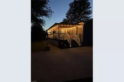 111 Shannon Lane, Eden, NC 27288 - Photo 5