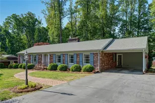 1019 Sherwood Dr, Reidsville, NC 27320 - Photo 3