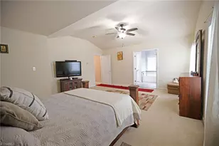 1336 Pondhaven Dr, High Point, NC 27265 - Photo 35