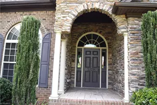5338 Mckinney Ct, Walkertown, NC 27051 - Photo 3