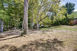 414 Callicut St, Asheboro, NC 27203 - Photo 33