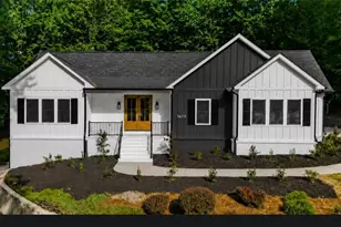 3613 Summit Lakes Dr, Browns Summit, NC 27214 - Photo 1