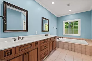 3321 Lower Lake Rd, Thomasville, NC 27360 - Photo 21