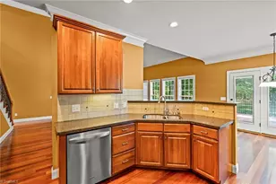 3321 Lower Lake Rd, Thomasville, NC 27360 - Photo 15