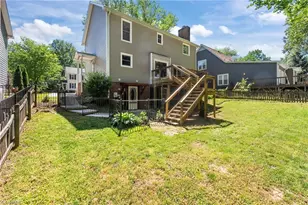 3919 Pondfield Ct, Greensboro, NC 27410 - Photo 31