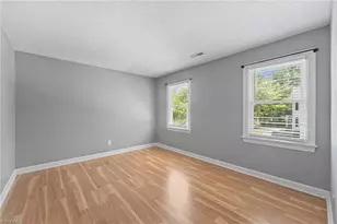 3919 Pondfield Ct, Greensboro, NC 27410 - Photo 23