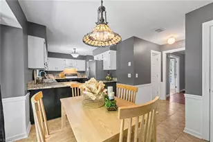 3919 Pondfield Ct, Greensboro, NC 27410 - Photo 9