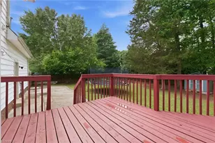 4004 Auburn Hills Dr, Greensboro, NC 27407 - Photo 25