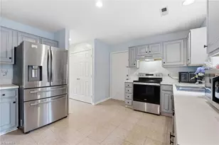 4004 Auburn Hills Dr, Greensboro, NC 27407 - Photo 11