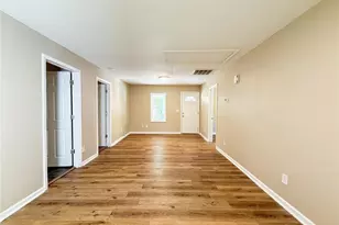 601 Huger St, Thomasville, NC 27360 - Photo 7