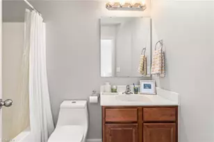 4007 Tarrant Trace Cir, High Point, NC 27357 - Photo 23