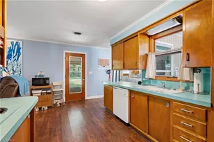 116 Lakeview Cir, Thomasville, NC 27360 - Photo 13