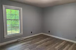 681 Foxcroft Dr, Lexington, NC 27292 - Photo 13