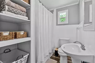604 Rosedale Dr, Thomasville, NC 27360 - Photo 21