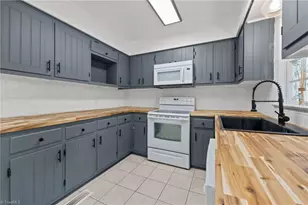8718 Moody Rd, Liberty, NC 27298 - Photo 11