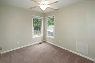 4807 Adams Ridge Dr, Greensboro, NC 27407 - Photo 21