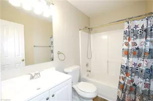 4807 Adams Ridge Dr, Greensboro, NC 27407 - Photo 15