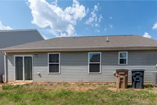4612 Hazelburn Dr, Greensboro, NC 27405 - Photo 19