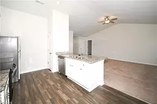 4612 Hazelburn Dr, Greensboro, NC 27405 - Photo 5