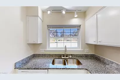 2214 Shadow Valley Road #E, High Point, NC 27265 - Photo 3