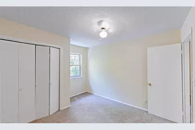 2214 Shadow Valley Road #E, High Point, NC 27265 - Photo 29