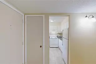 2214 Shadow Valley Rd, High Point, NC 27265 - Photo 3